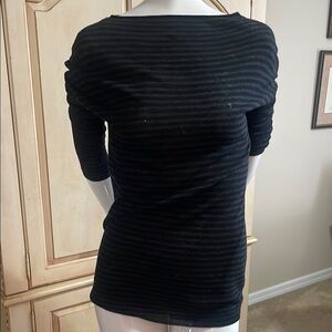 Vince Black Striped Sweater Lightweight long sleeves thin fabric Wool XS boxy